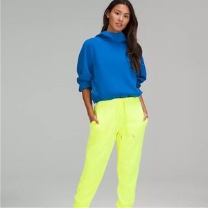 Lululemon neon yellow scuba joggers